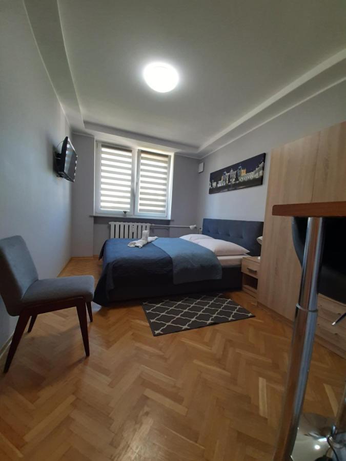 Doba Rent Pokoje Centrum Palacowa Białystok Eksteriør billede