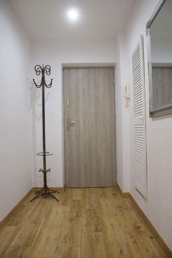 Doba Rent Pokoje Centrum Palacowa Białystok Eksteriør billede